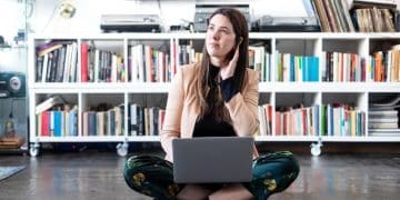 How to Choose the Right College Major: A Step-by-Step Guide - Cover Image