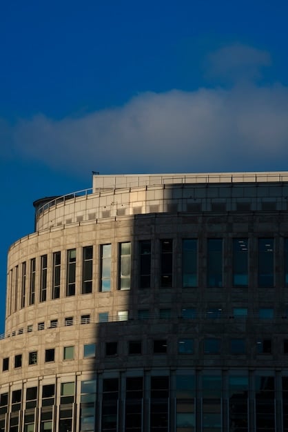 Federal Reserve Holds Rates Steady: Economic Outlook & Future Impacts