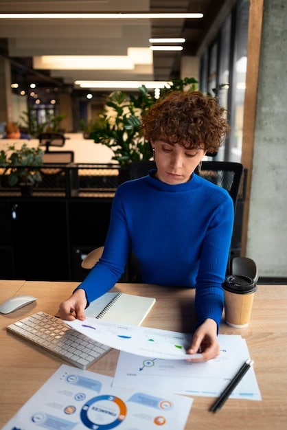 Tax-Smart Investing: Minimize Capital Gains Taxes in 2025